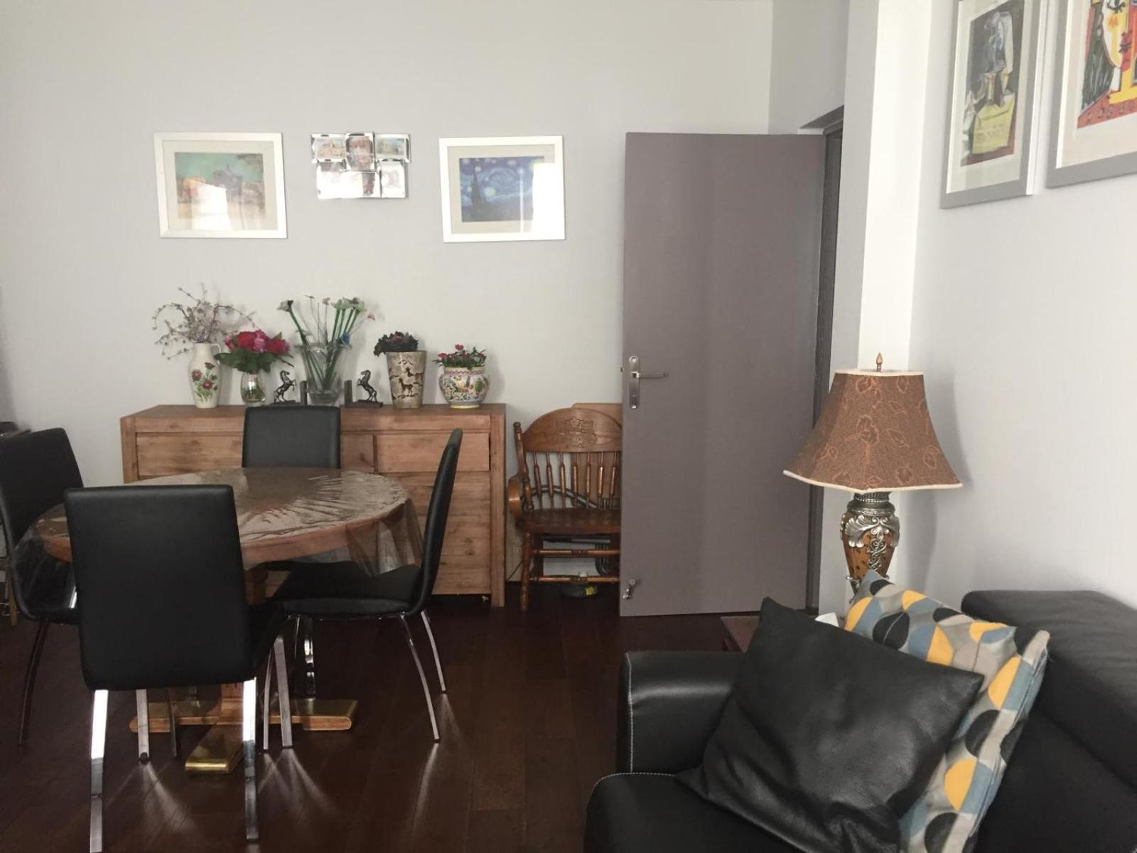 2 Bd 16th Arrondissement Trocadero Sleeps 4 To 6 Eiffel Tower Appartement *